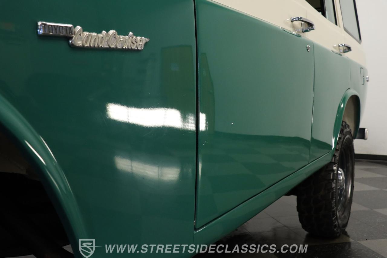 1977 Toyota Land Cruiser FJ55