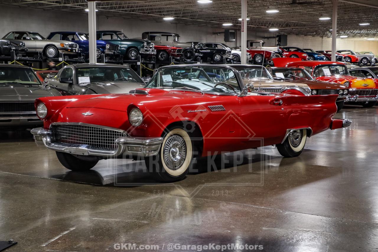 1957 Ford Thunderbird