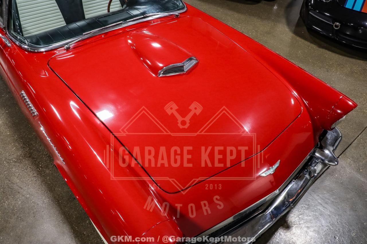 1957 Ford Thunderbird