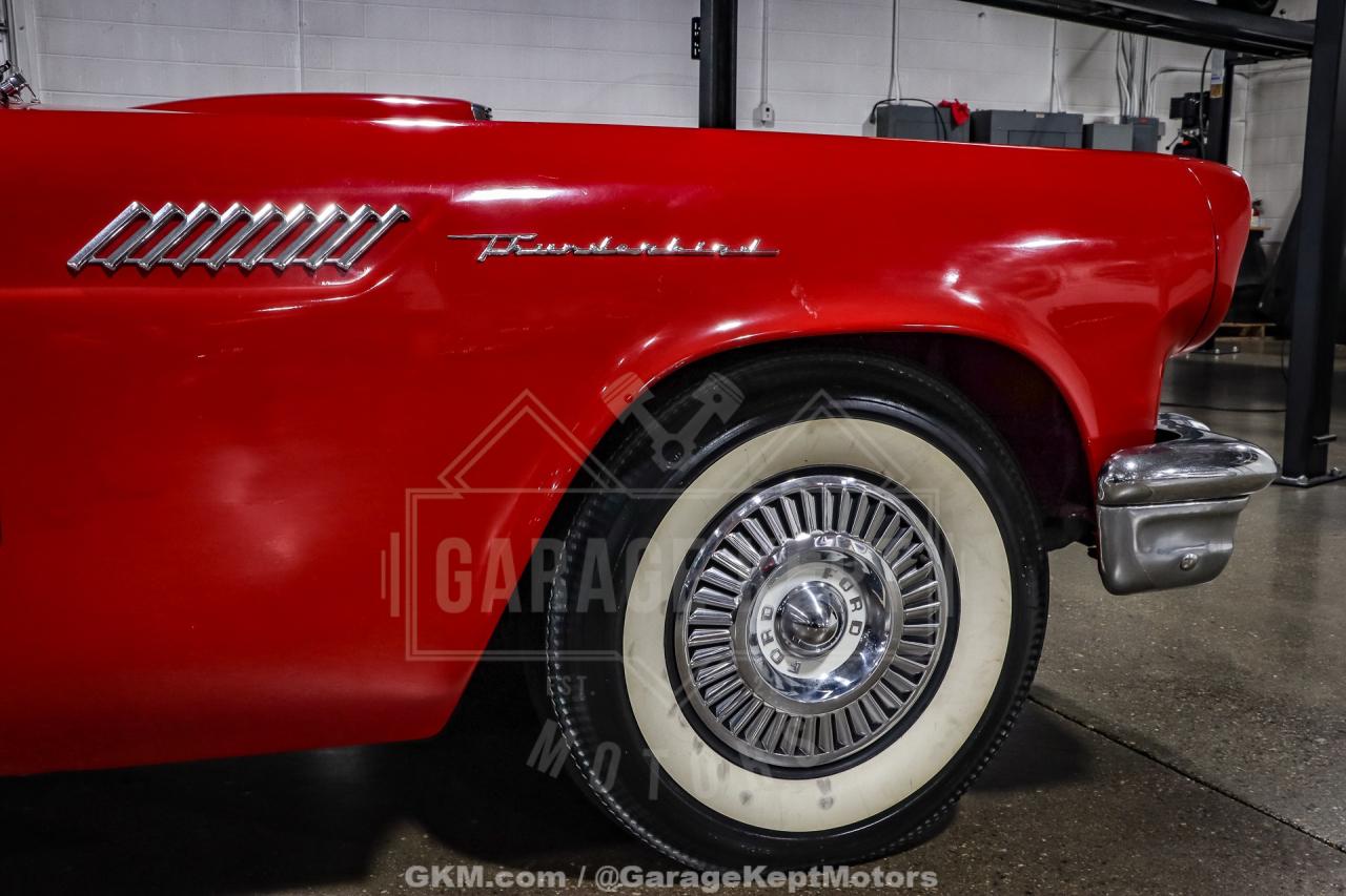 1957 Ford Thunderbird