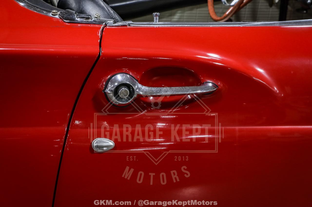 1957 Ford Thunderbird