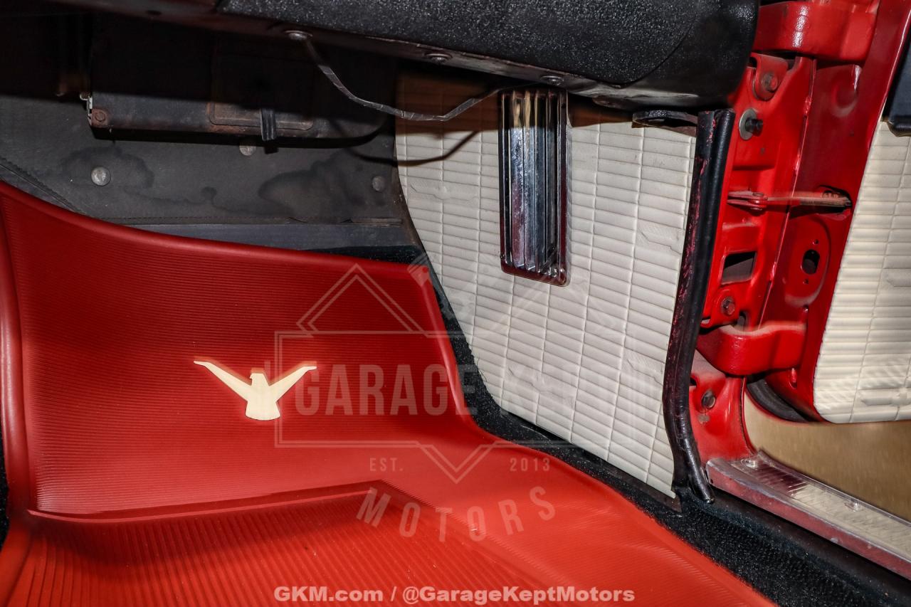 1957 Ford Thunderbird