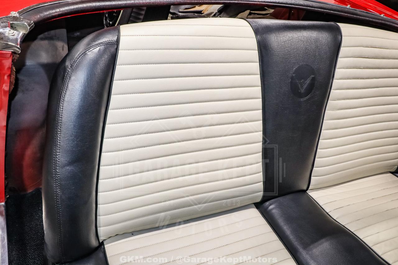 1957 Ford Thunderbird