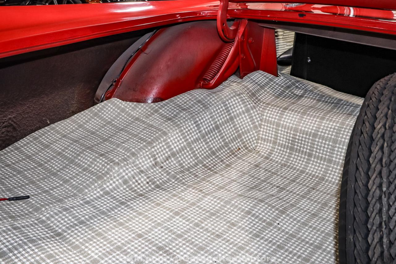 1957 Ford Thunderbird