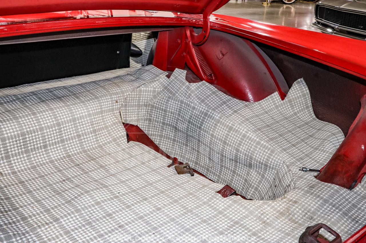 1957 Ford Thunderbird