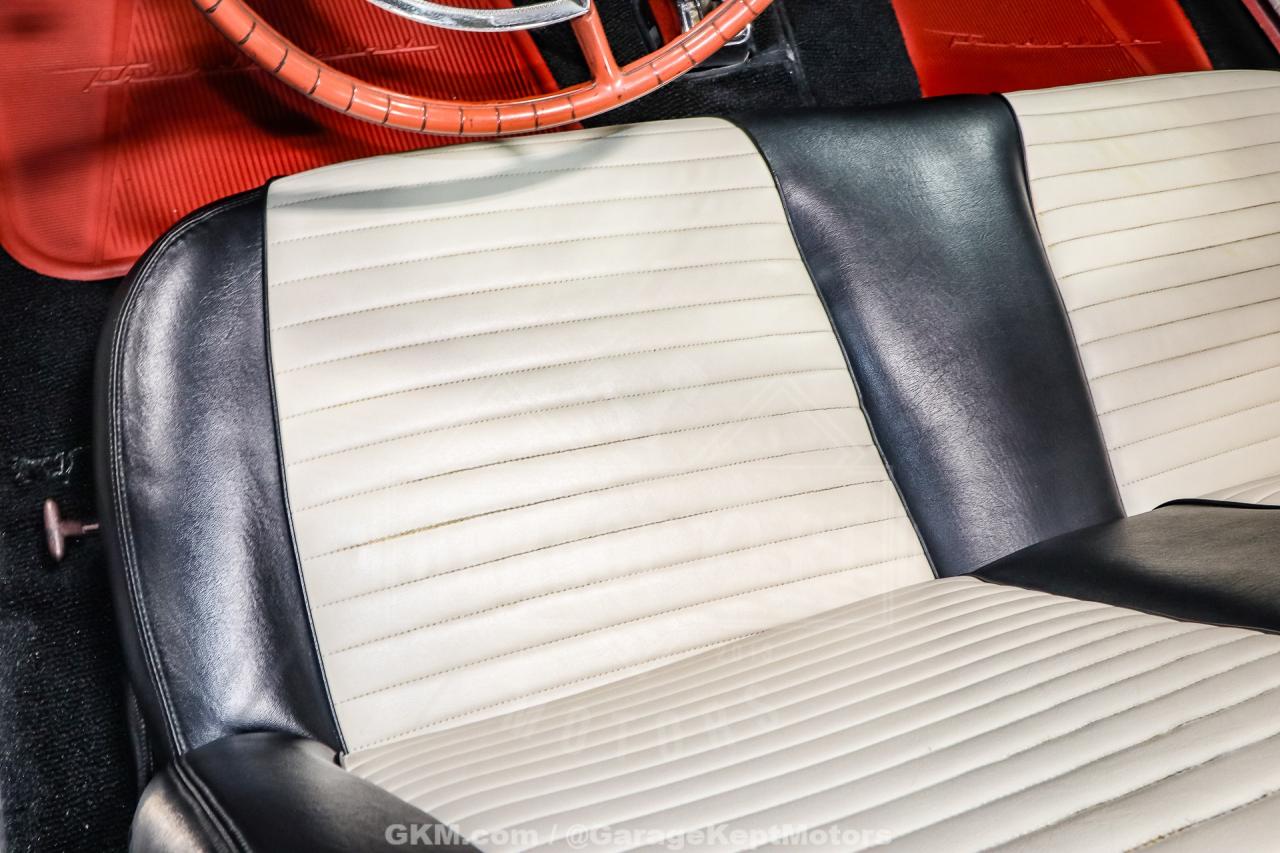 1957 Ford Thunderbird