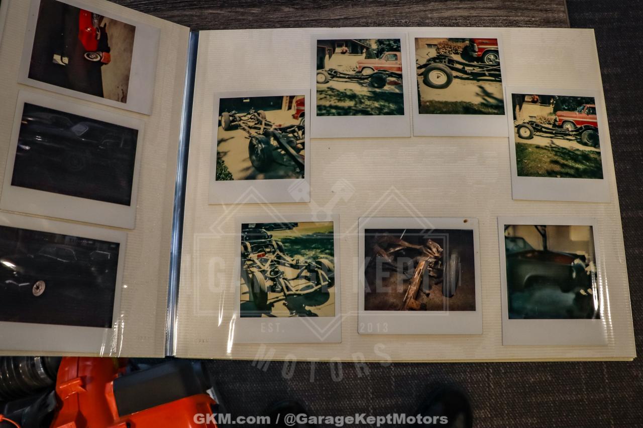 1957 Ford Thunderbird