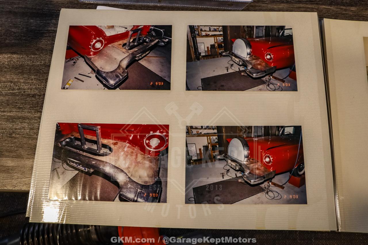 1957 Ford Thunderbird