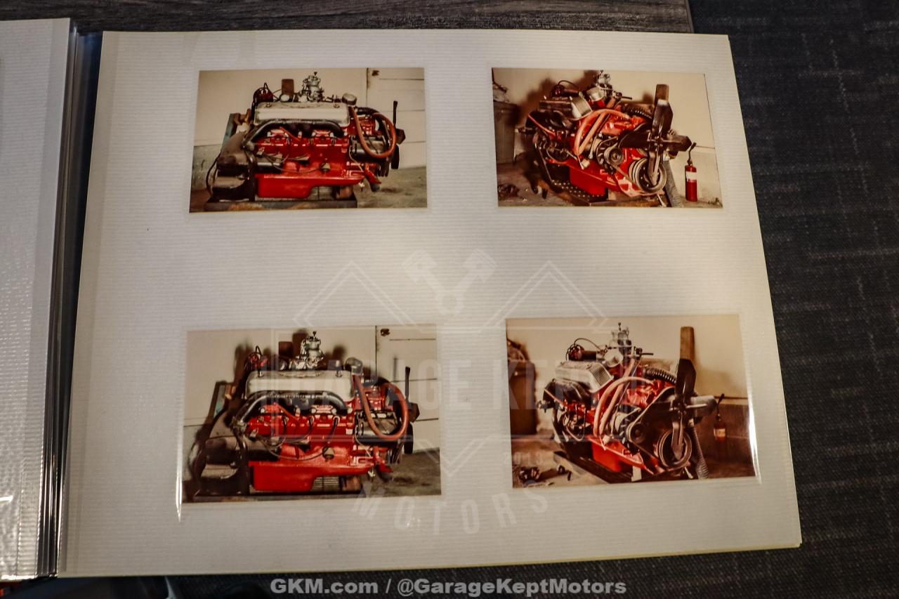 1957 Ford Thunderbird