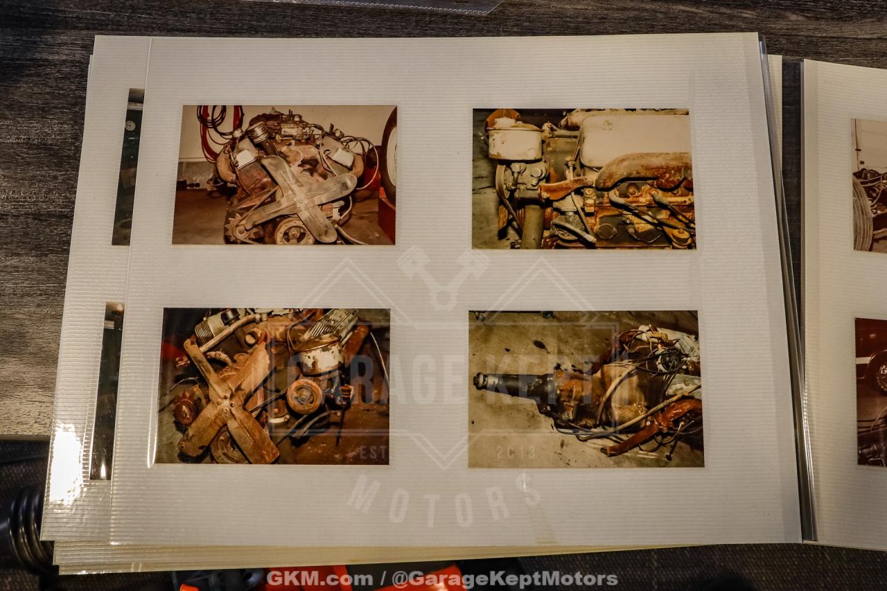 1957 Ford Thunderbird