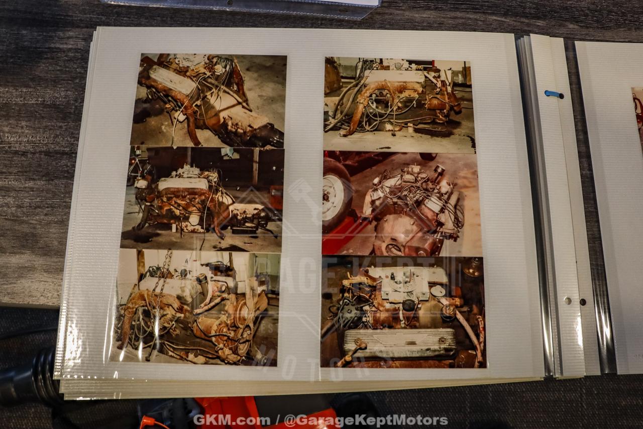 1957 Ford Thunderbird