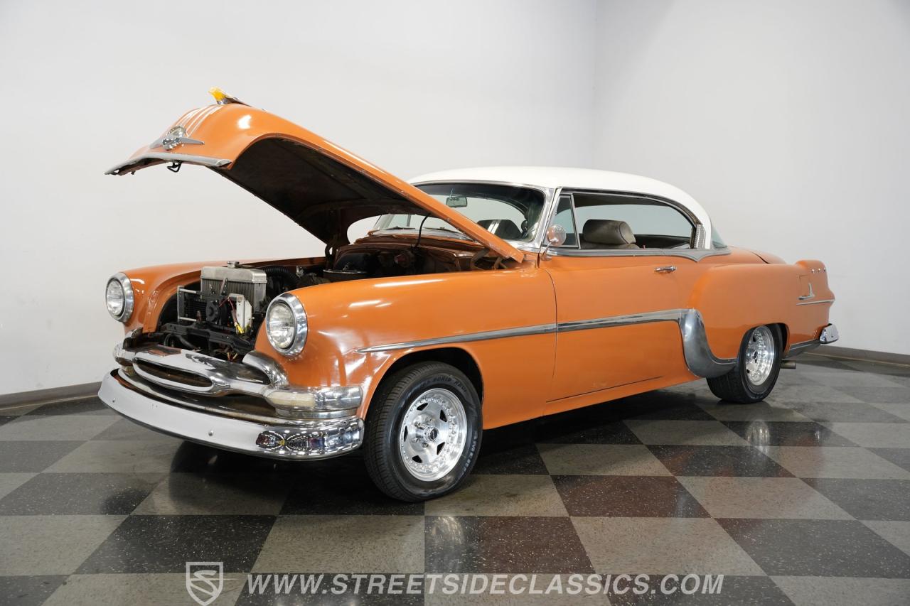 1954 Pontiac 8