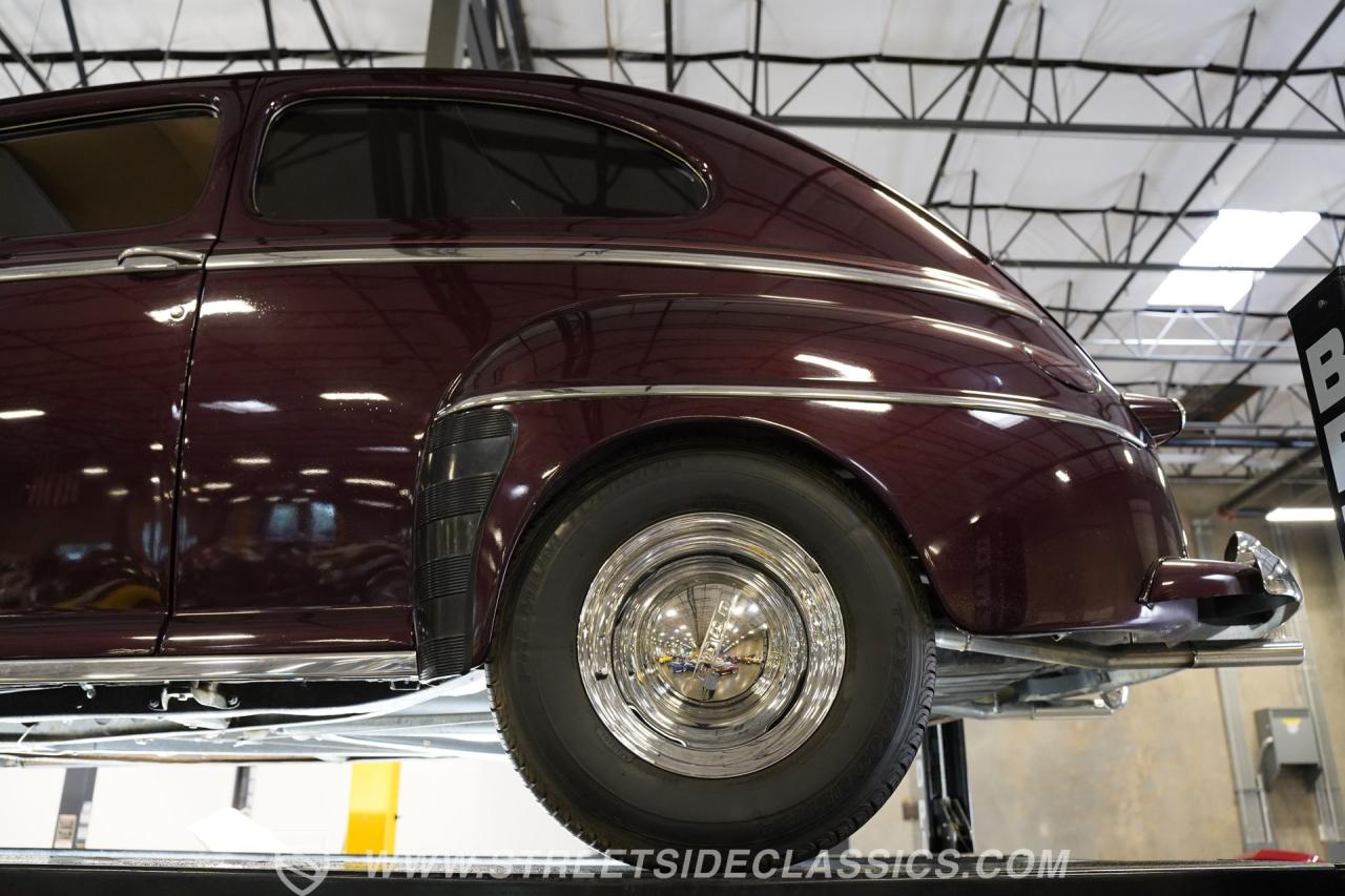 1947 Ford Deluxe