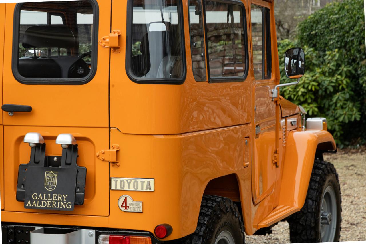 1980 Toyota Land Cruiser FJ40 Hardtop &ldquo;Pollux Orange&rdquo;