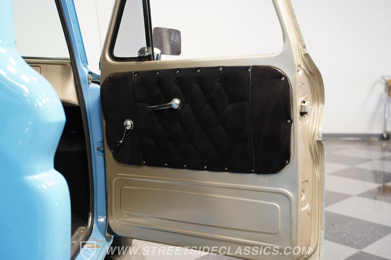 1965 GMC C10 Stepside