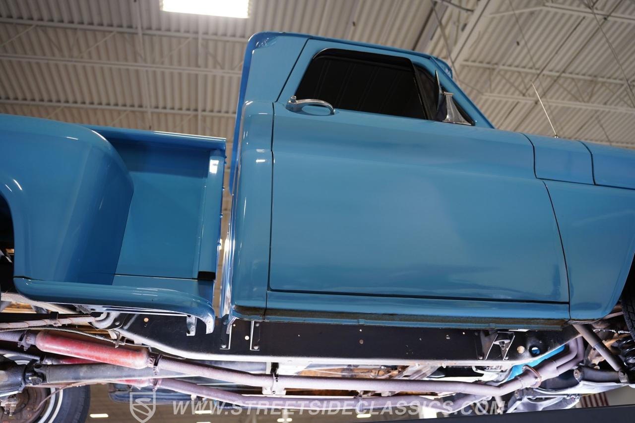 1965 GMC C10 Stepside