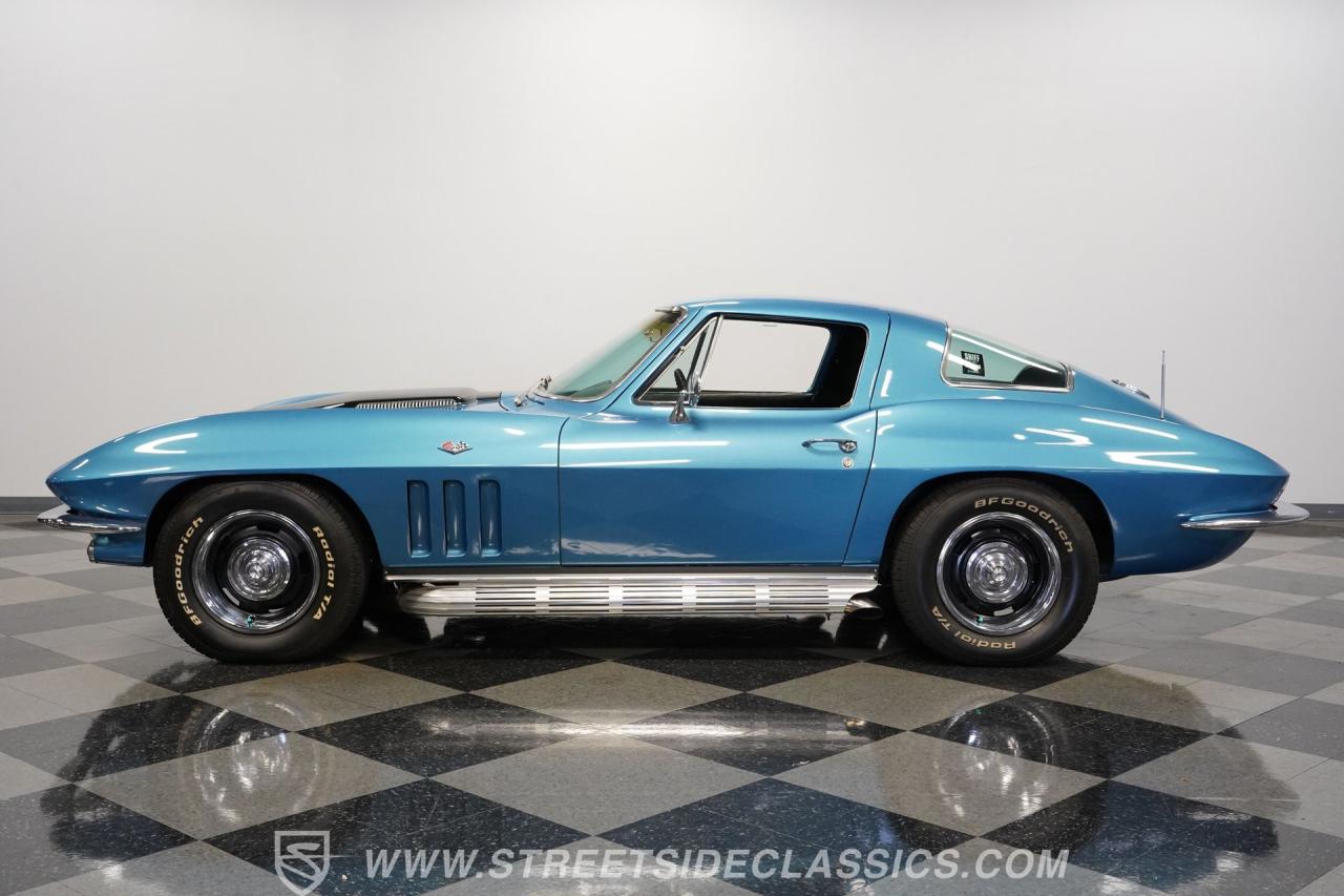 1966 Chevrolet Corvette Sting Ray