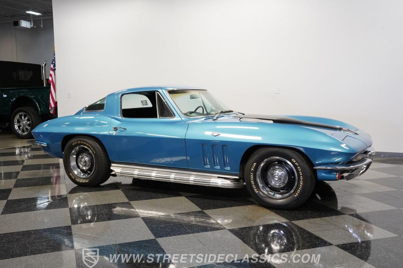1966 Chevrolet Corvette Sting Ray