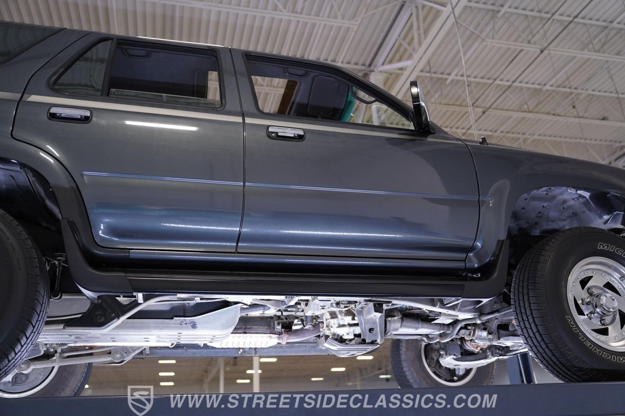 1992 Toyota 4Runner SR5 4X4