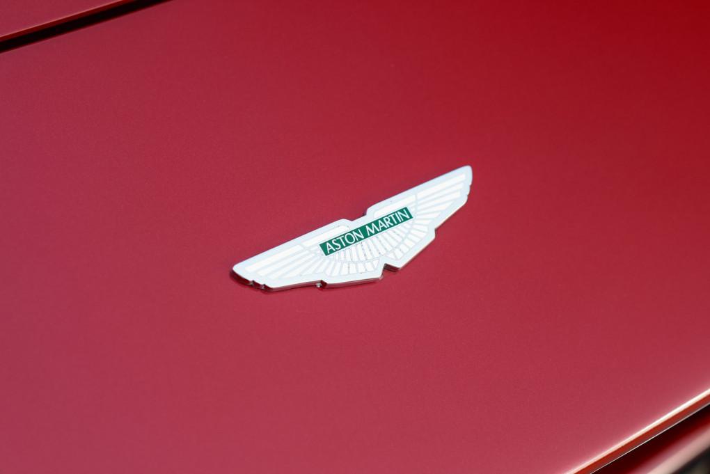 1989 Aston Martin V8