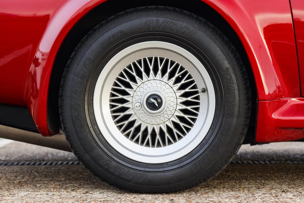 1989 Aston Martin V8