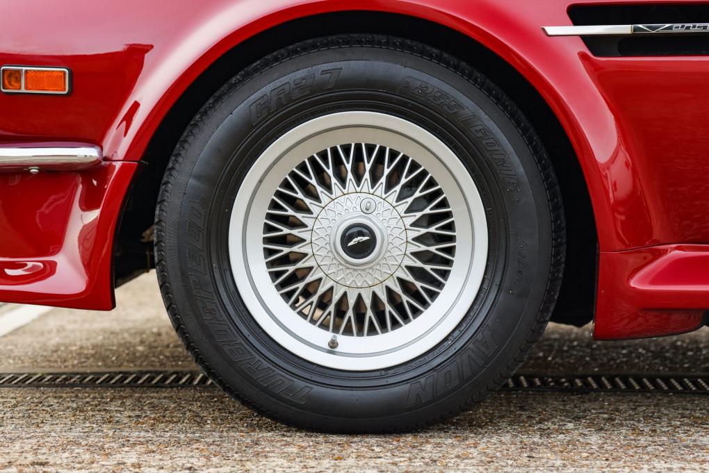 1989 Aston Martin V8