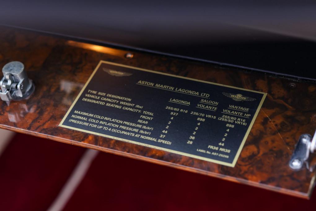 1989 Aston Martin V8