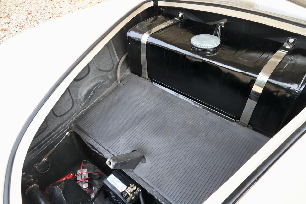 1952 Porsche 356 Pre-A 1500 Convertible Knickscheibe by Reutter &ldquo;Restored condition&rdquo;