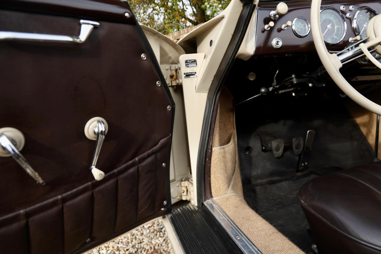 1952 Porsche 356 Pre-A 1500 Convertible Knickscheibe by Reutter &ldquo;Restored condition&rdquo;