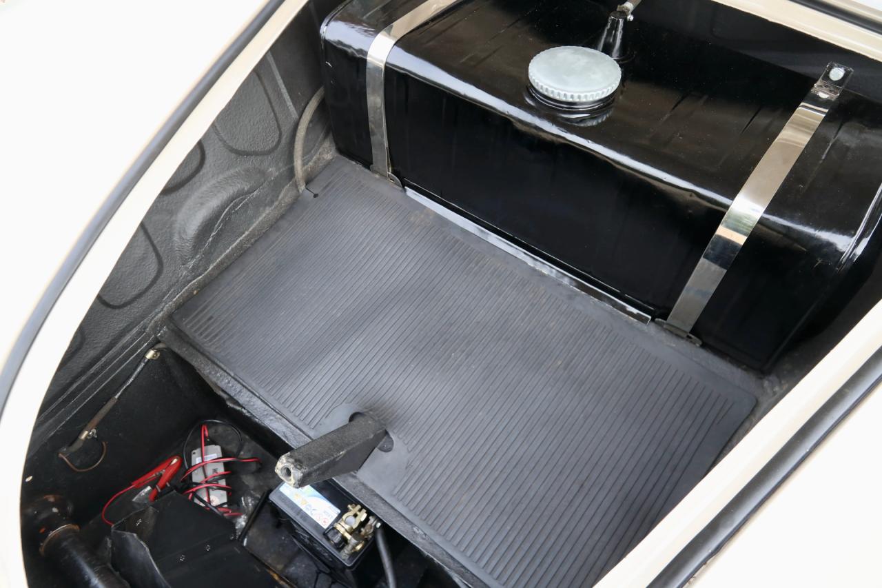 1952 Porsche 356 Pre-A 1500 Convertible Knickscheibe by Reutter &ldquo;Restored condition&rdquo;