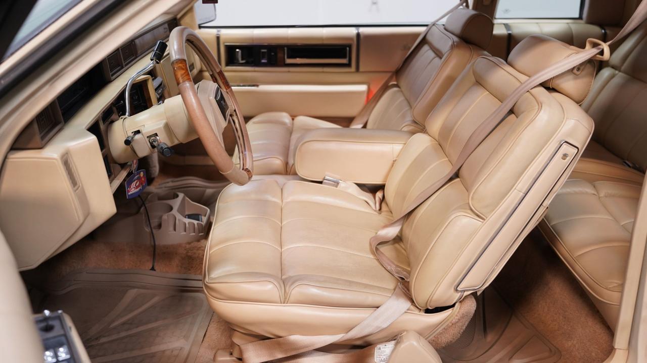 1987 Cadillac Coupe DeVille