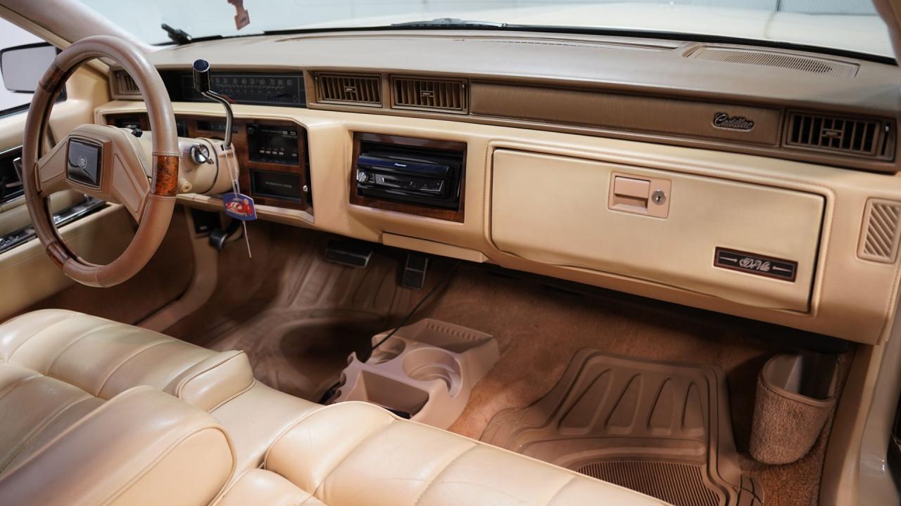 1987 Cadillac Coupe DeVille