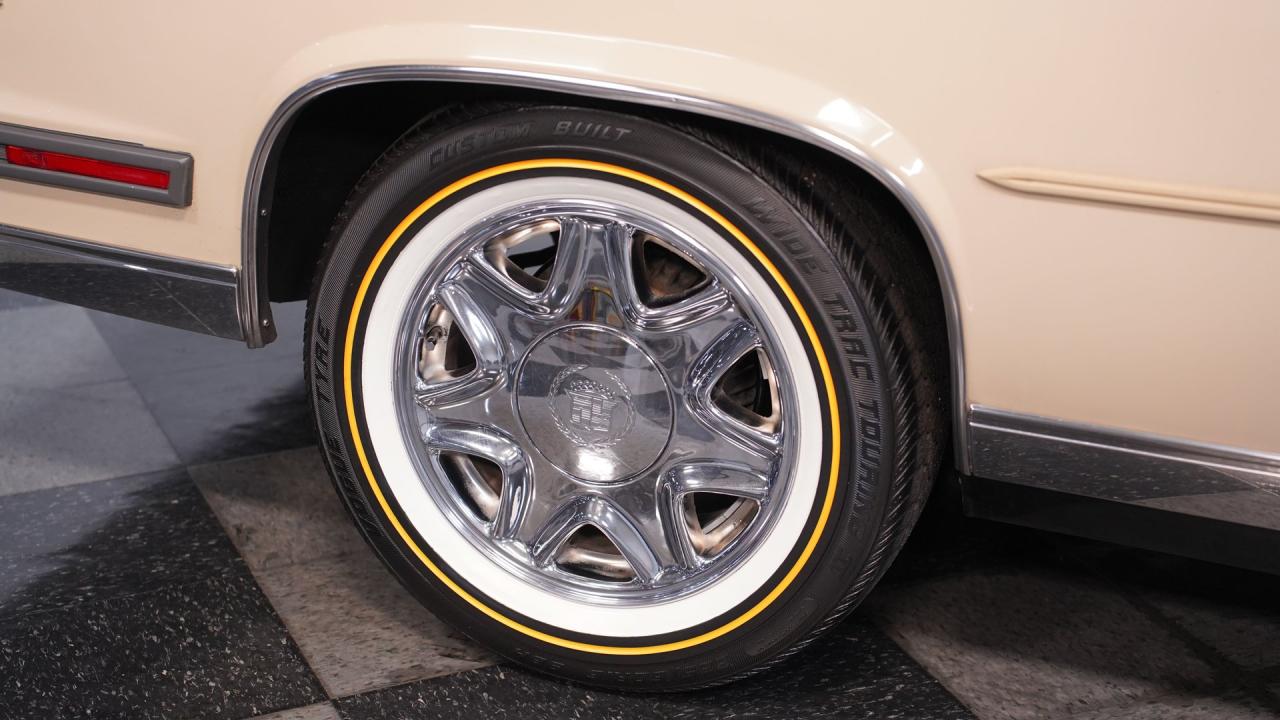 1987 Cadillac Coupe DeVille