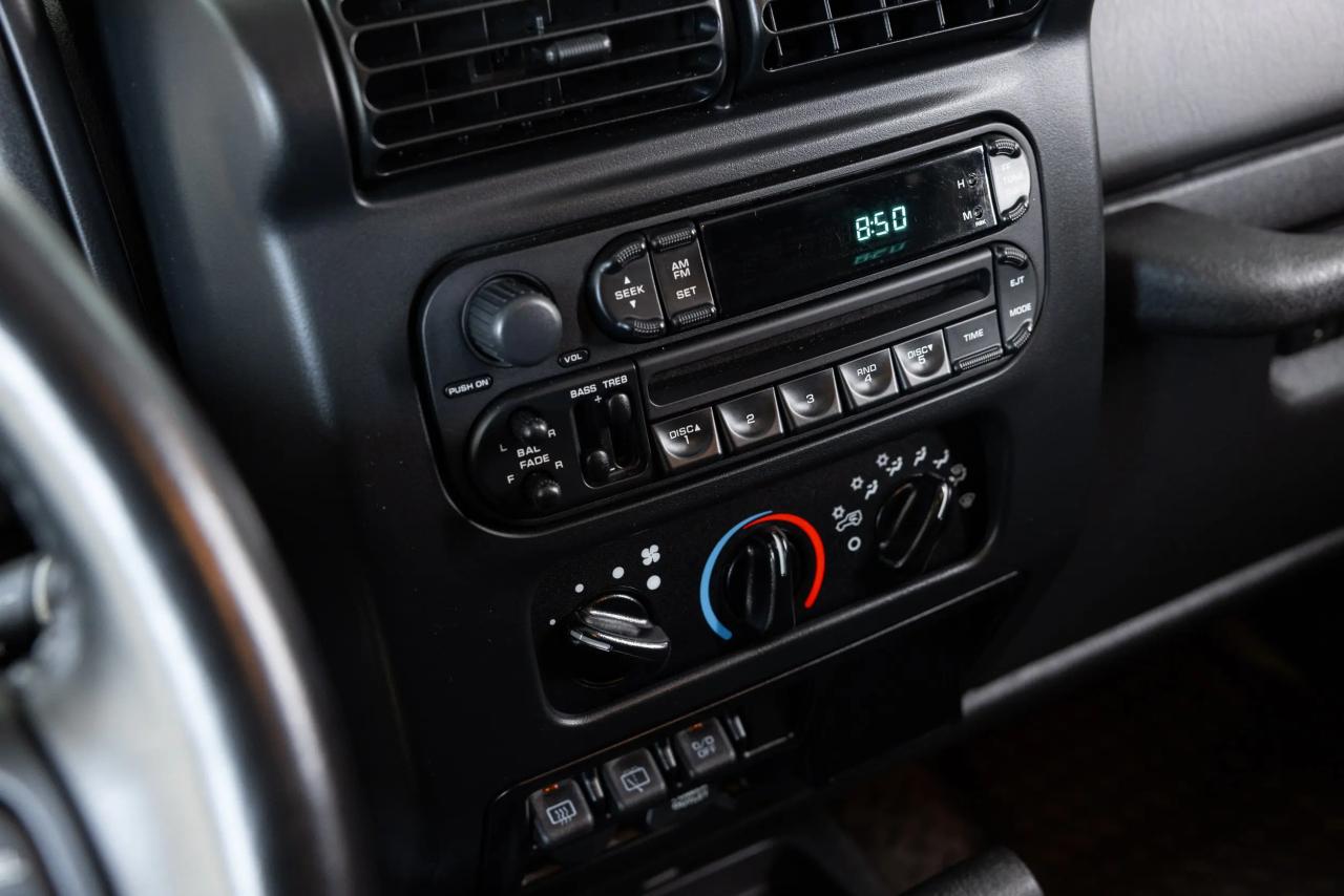 2005 Jeep Wrangler TJ LWB