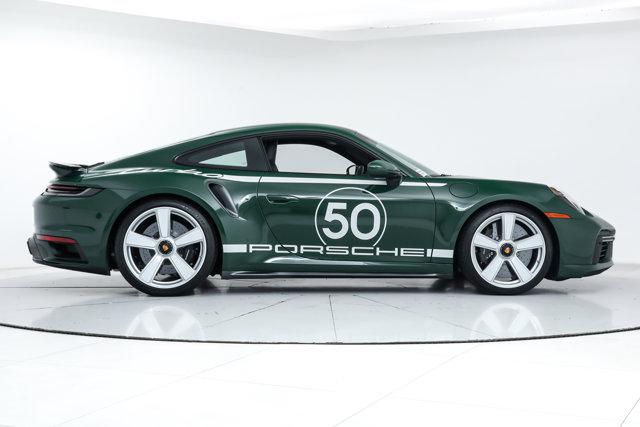 2025 Porsche 911