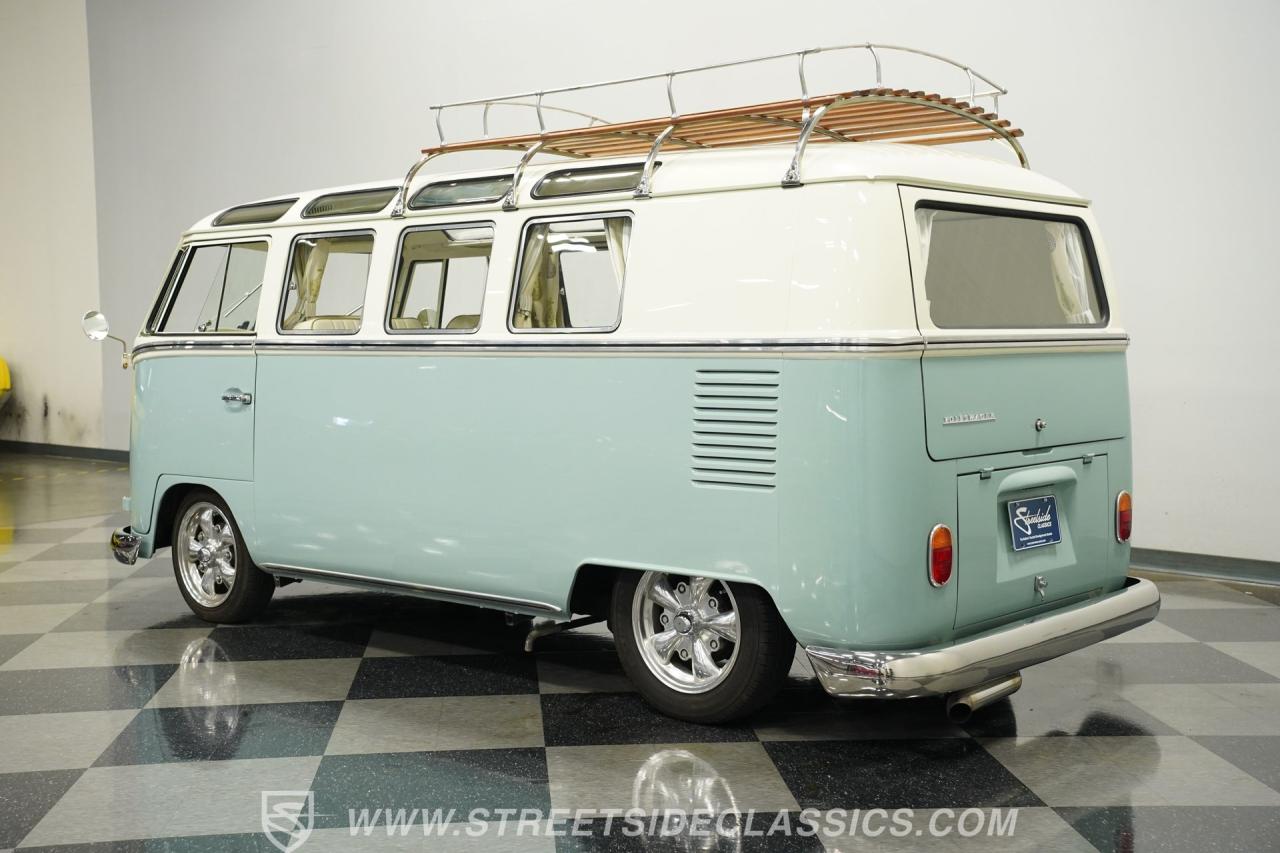 1966 Volkswagen Type 2 Weekender