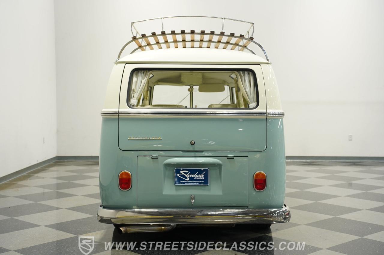 1966 Volkswagen Type 2 Weekender