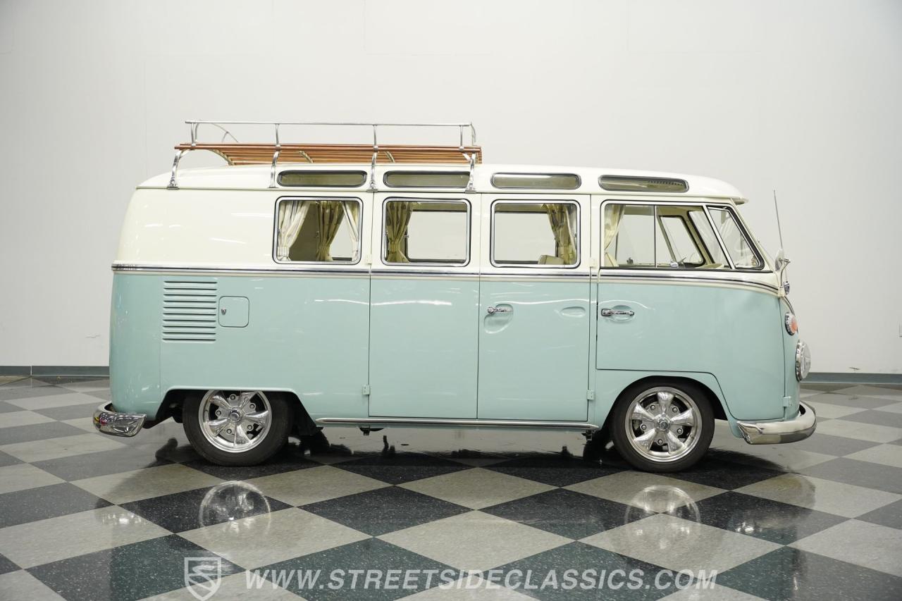 1966 Volkswagen Type 2 Weekender