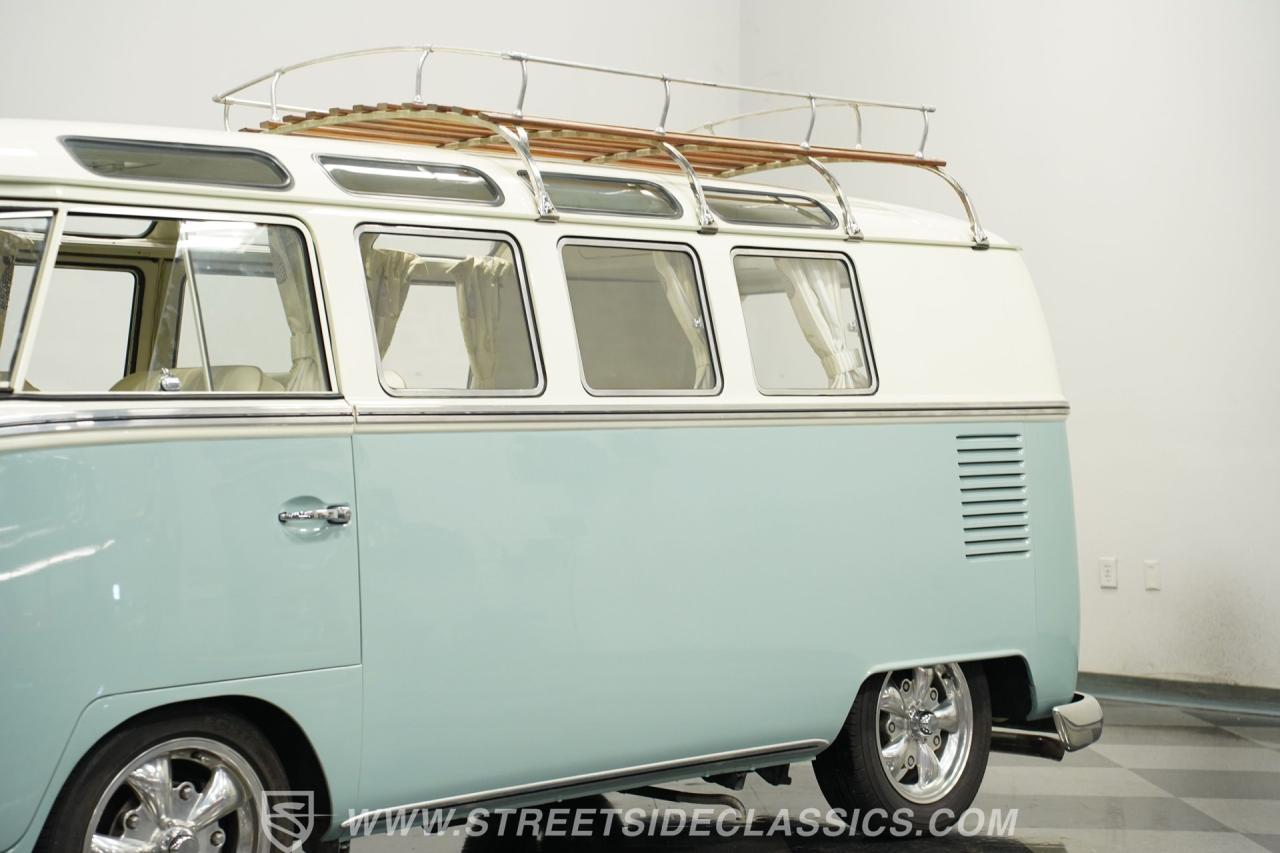 1966 Volkswagen Type 2 Weekender