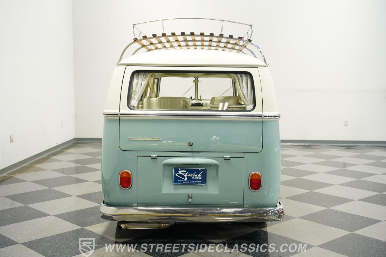 1966 Volkswagen Type 2 Weekender