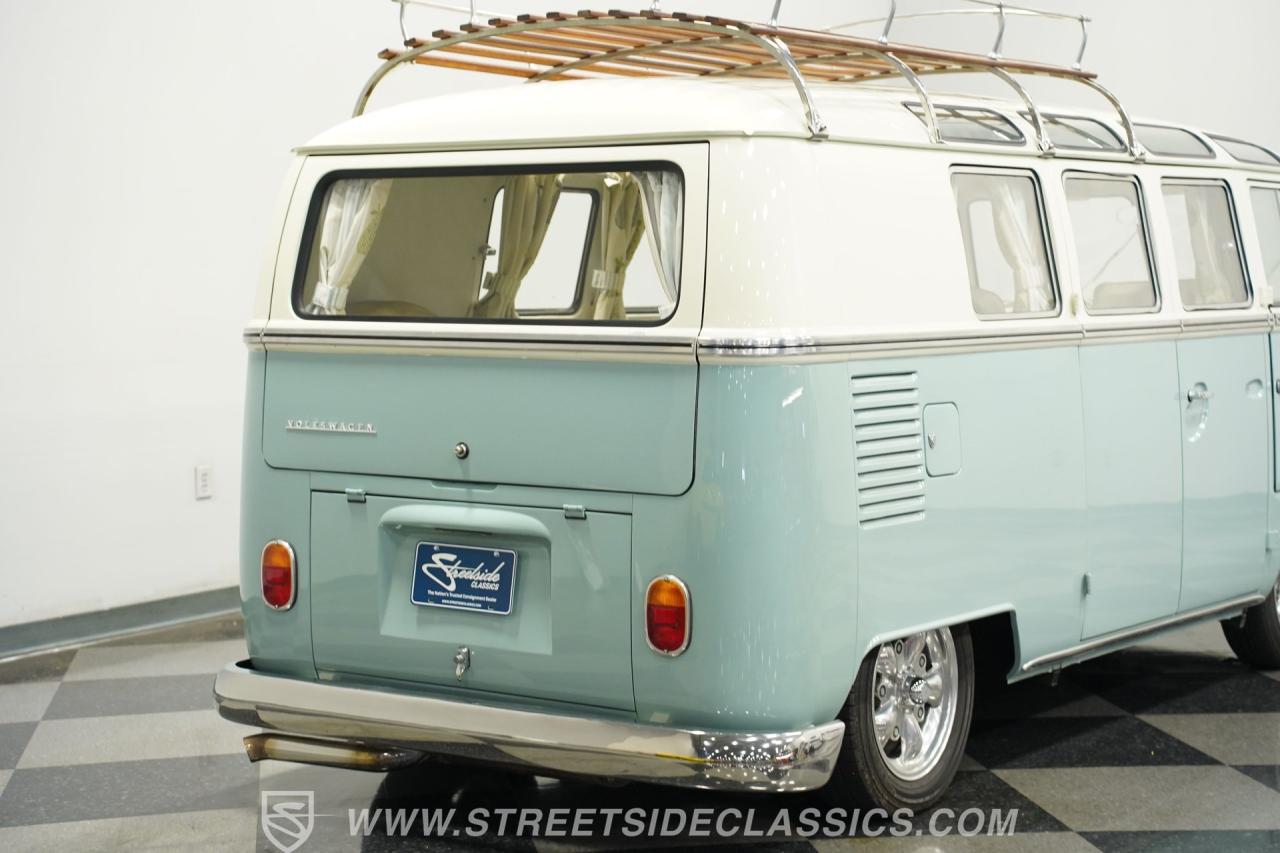 1966 Volkswagen Type 2 Weekender