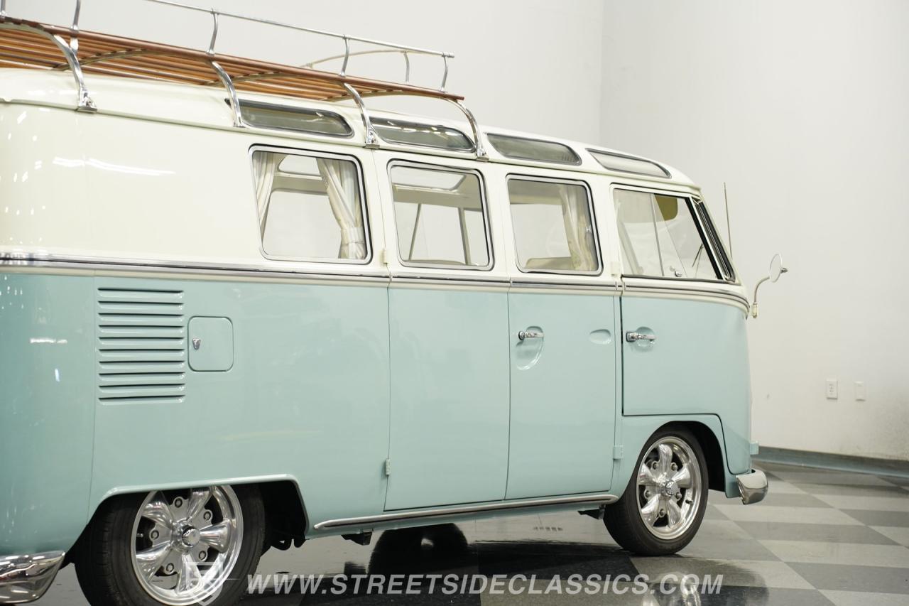 1966 Volkswagen Type 2 Weekender