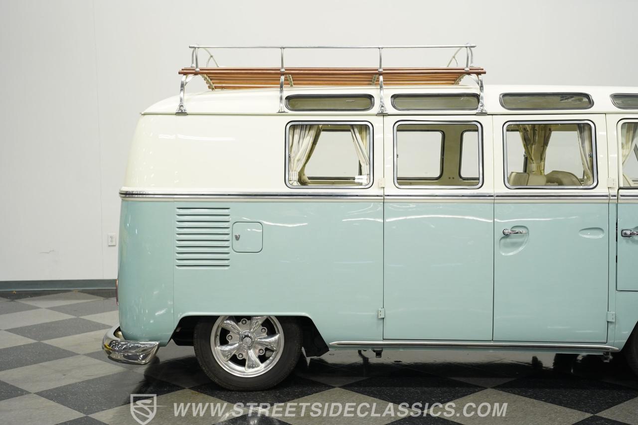 1966 Volkswagen Type 2 Weekender