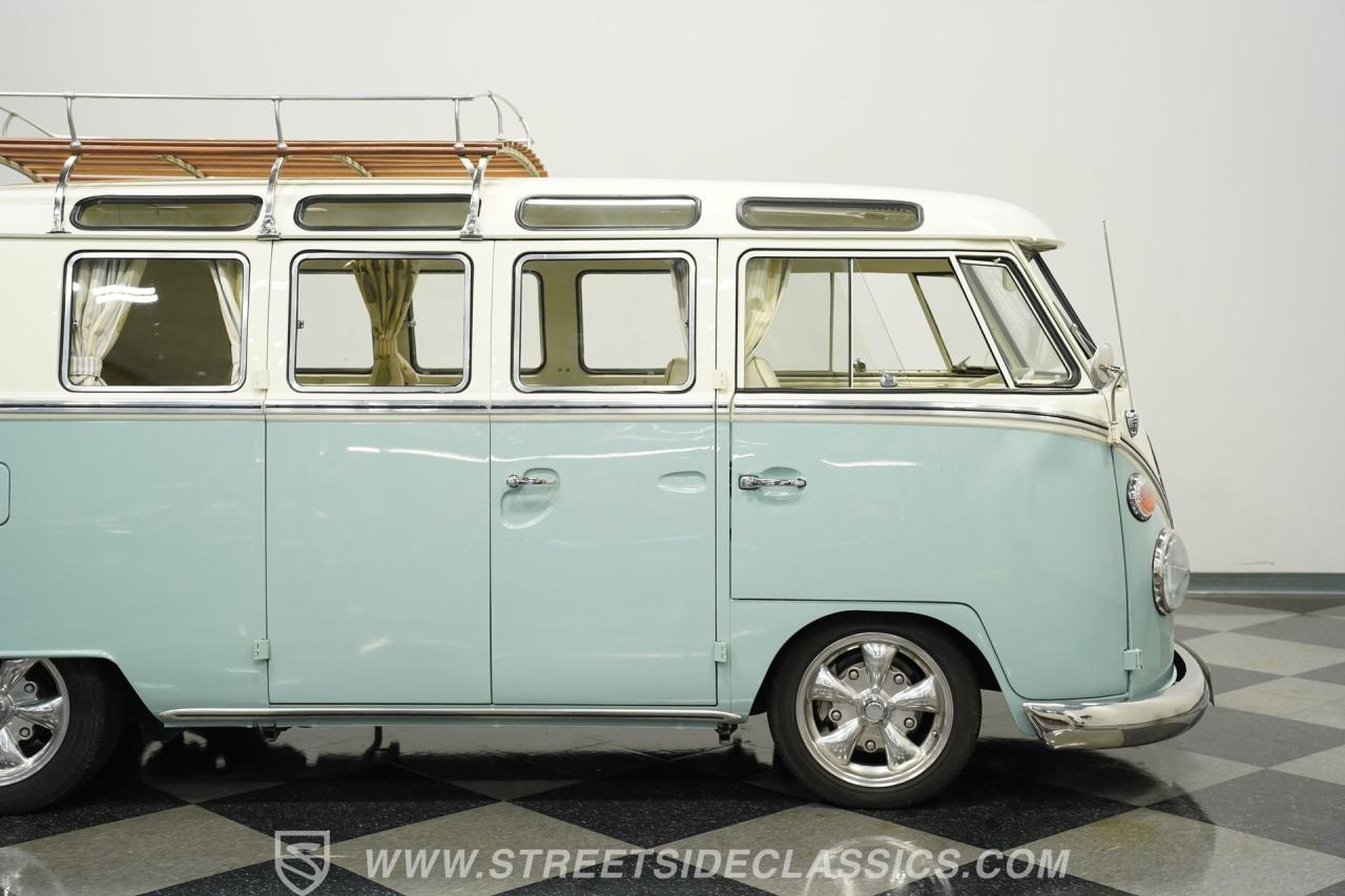 1966 Volkswagen Type 2 Weekender