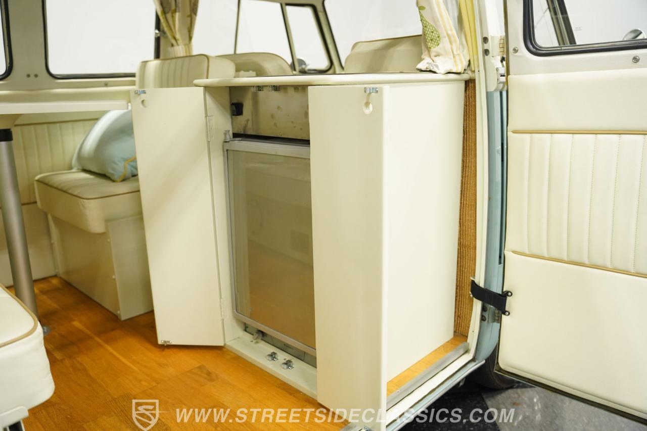 1966 Volkswagen Type 2 Weekender