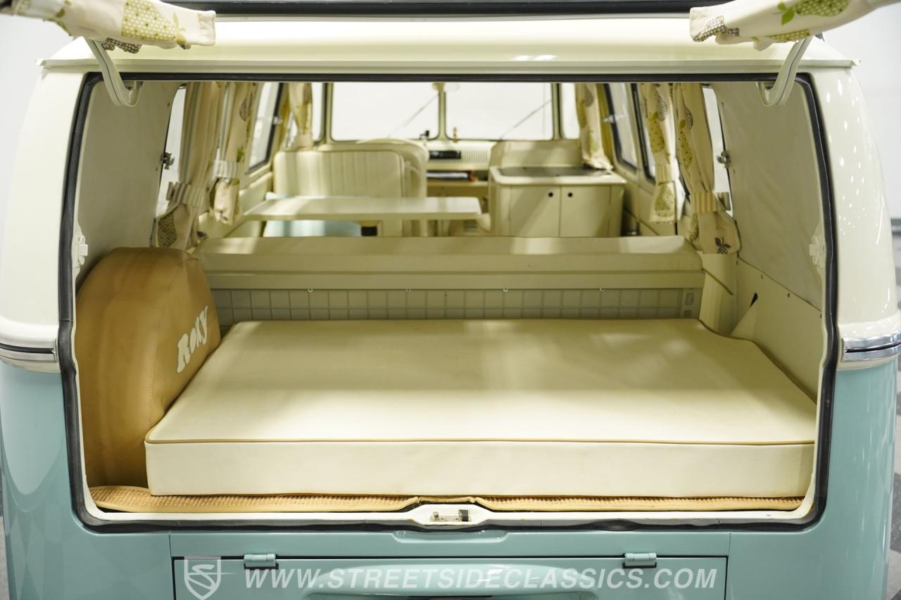 1966 Volkswagen Type 2 Weekender