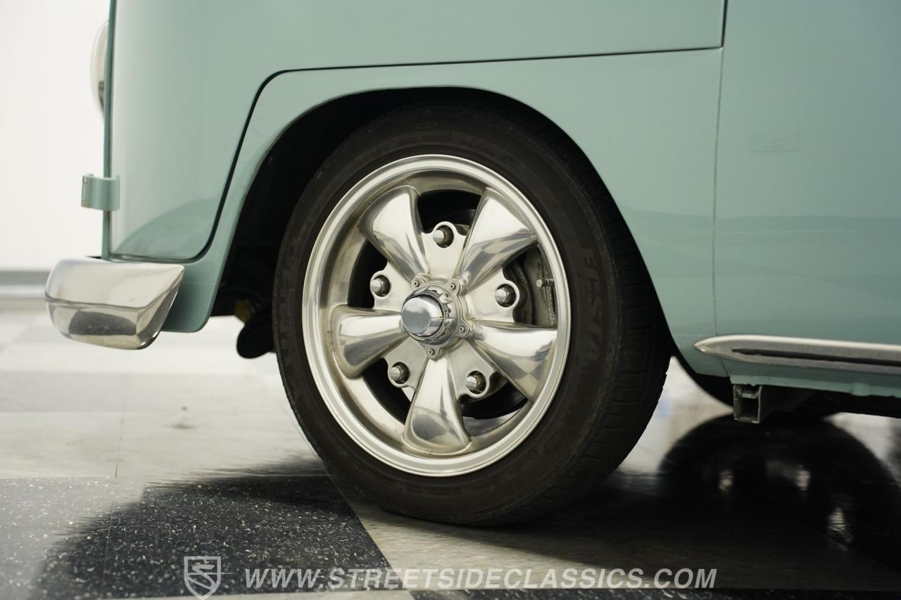 1966 Volkswagen Type 2 Weekender