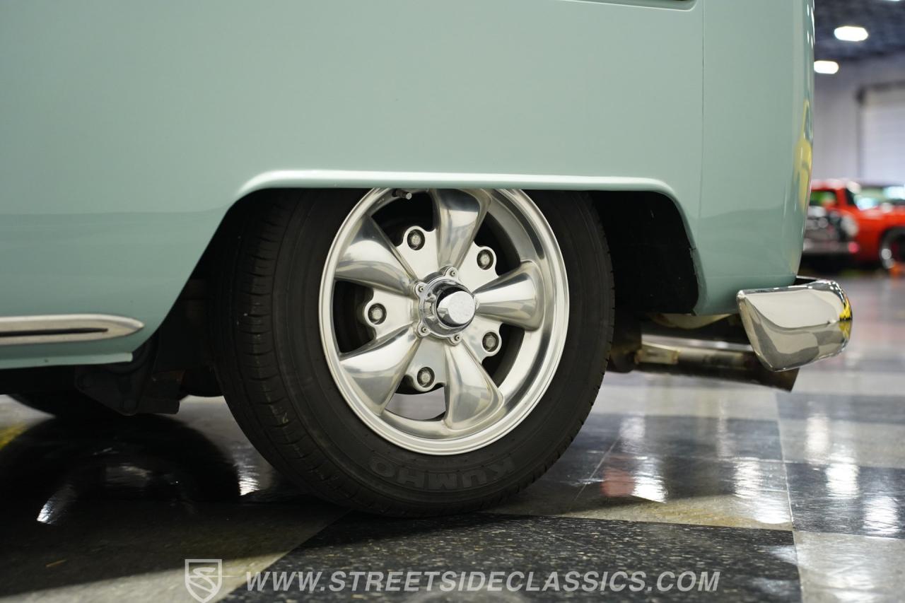 1966 Volkswagen Type 2 Weekender