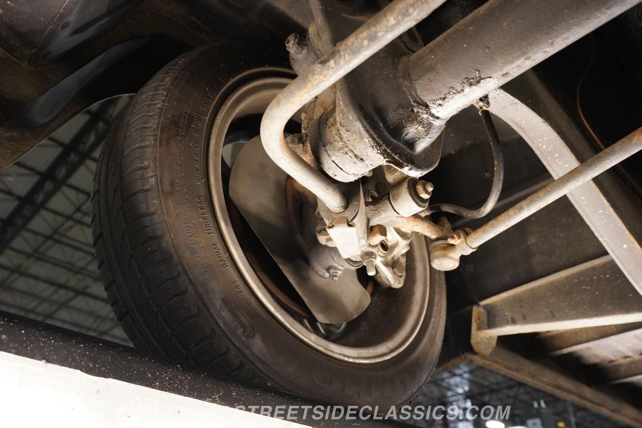 1966 Volkswagen Type 2 Weekender