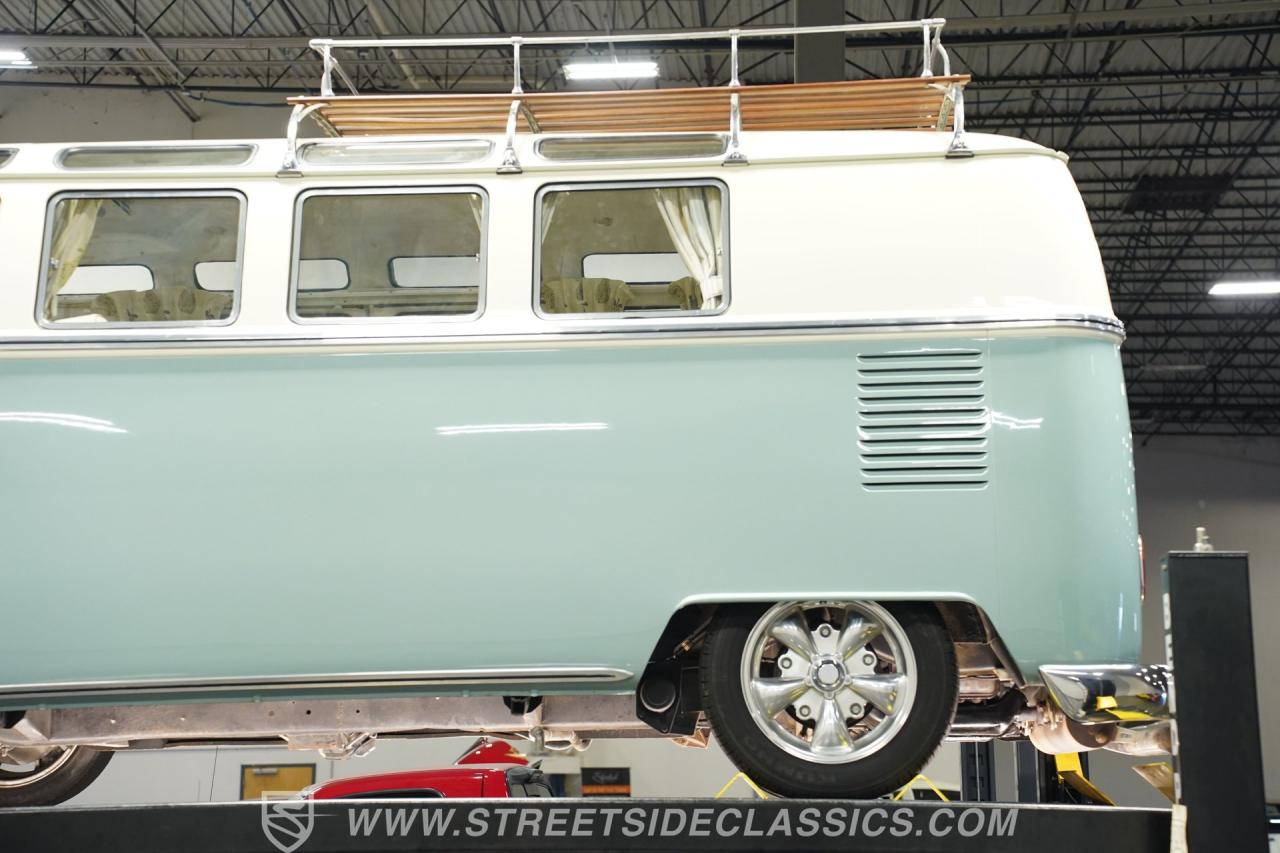 1966 Volkswagen Type 2 Weekender